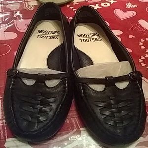 Mootsies Tootsies Leather Loafers
